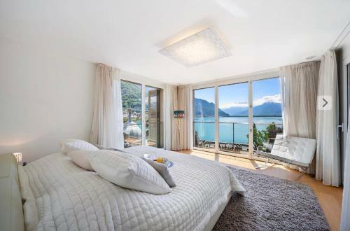 Montreux Center Panoramic Views 4bd Apartment