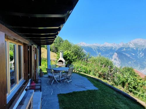 Chalet Cheechako