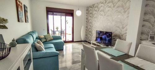 Charming 2-bed Apartment In Ayamonte