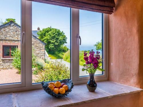Holiday Home Sea View-1