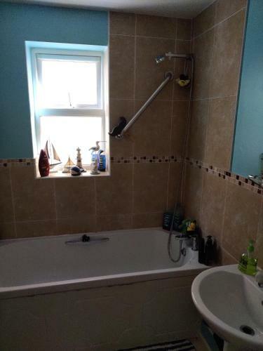 Captivating 1-bed Apartment In Bournemouth