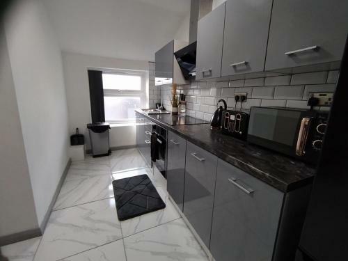 Black Pearl Luxury Apartments