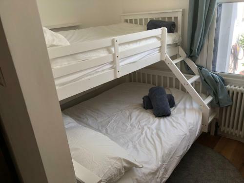Apartamento Poets Rest, Free Parking 8 Minutes From Beach