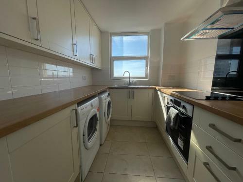 Apartamento New 2 Bed Flat/2 Bath Seafront Sleep 4