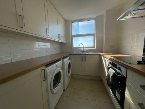 Apartamento New 2 Bed Flat/2 Bath Seafront Sleep 4