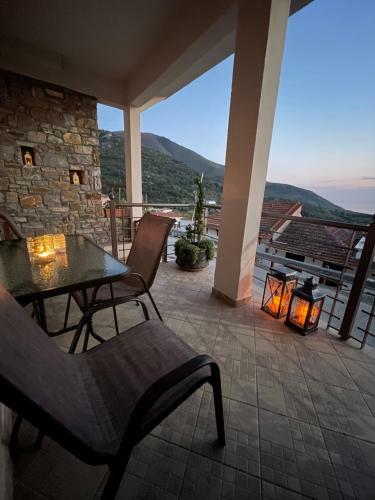 Ioannis (family House)