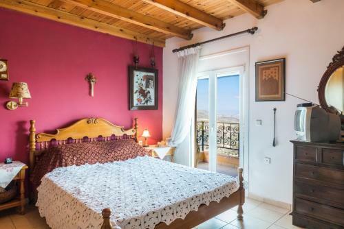 Villa House With Private Pool, Isolated, Unique View