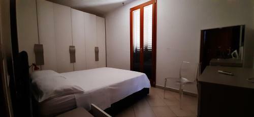 Apartamento Appartamento A Bosa Con Giardino