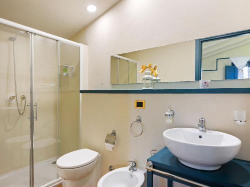 Charming Holiday Home In Caltagirone With Garden