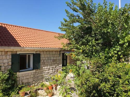 Paula Apartment - Green Home By The Sea