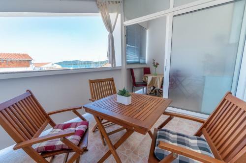 Apartments Bla?evi?