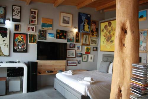 Apartamento Est�dio Com Espa�o Exterior, 5 Minutos De Cascais.