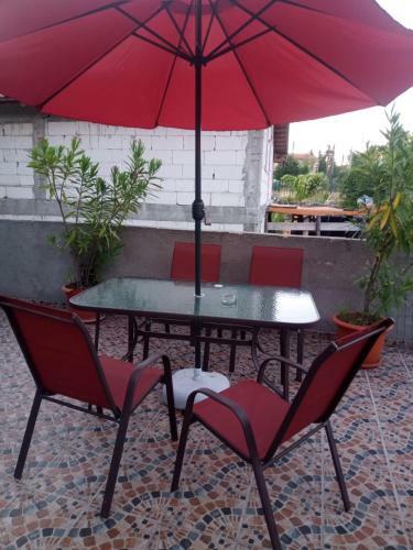 Casa Pestera Ponicova