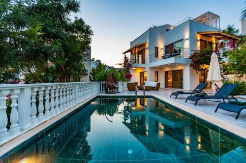 Villa Verde Luxury Mediterranean Villa With Private Pool