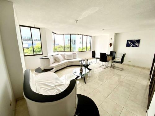 Apartamento Amoblado En Pinares