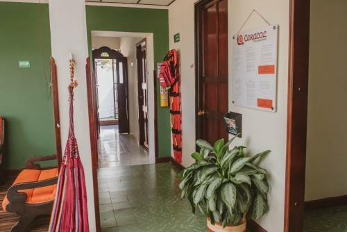 Hostal Habitaciones Privadas En Caracol Casa Turistica