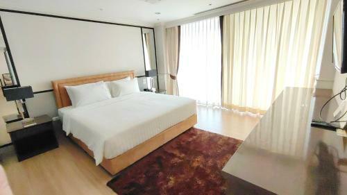 Laem Taen Bangsaen Hotel & Resort