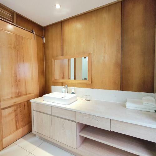 Villas Oceanami Long H?i 4 Ph�ng Ng?