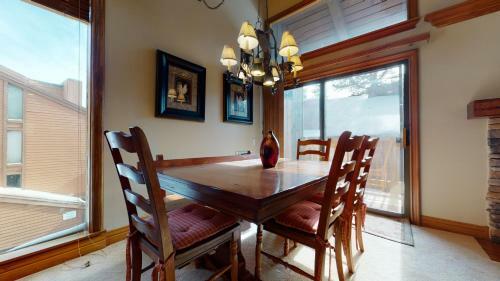 Nice Condo In A Resort Like Complex With Mtn Views, Pool And Tennis!