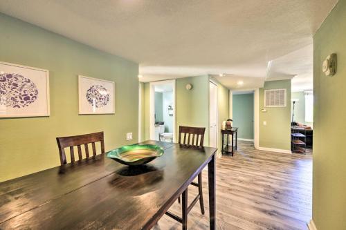 Apartamento Lovely Palm Springs Condo With Pool Access!