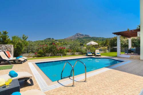 Villa Apollo Springs By Villa Plus