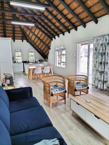 Modern 2 Bedroom Apartment In St Francis Bay