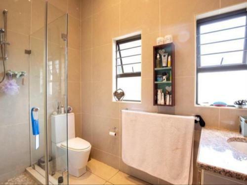 Hostal The Calile Guest House