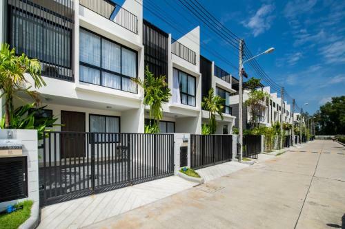 Laguna Park By Cozy Propery Management