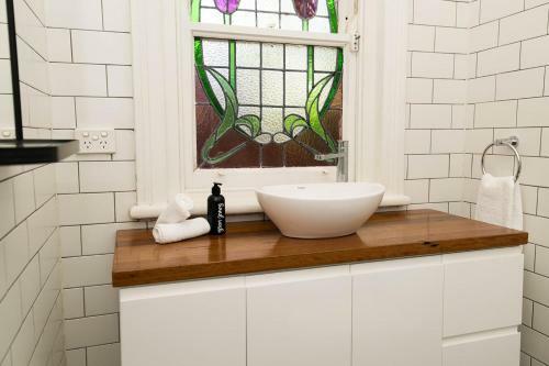 Sweet Summer Spacious Cottage In Cbd Cook Park