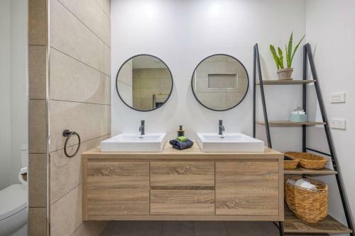 Palm Hill - Pool, Ducted Aircon, Space