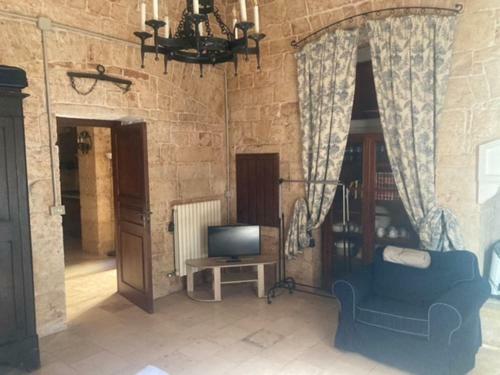 Casa Tipica Pugliese Con Volte A Cupola E Giardino