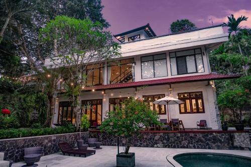 Villa Lusia Rumah Jojo