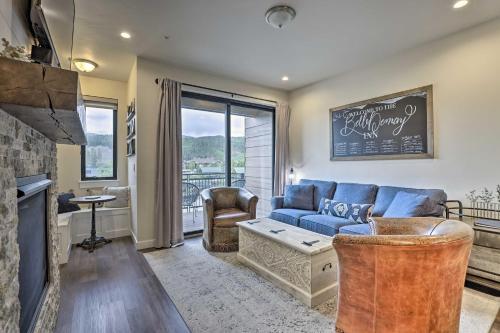 Mod Winter Park Townhome With Rooftop Balcony!