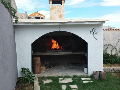 Magnificent Apartment In Pag Dalmatia, Croatia