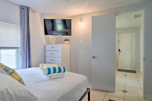 Central Sarasota Home 8 Mi To Siesta Key!
