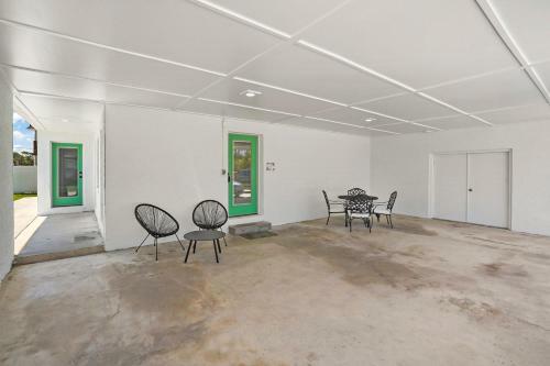 Apartamento Hibiscus Hut Steps To Sand Prime St Aug Beach
