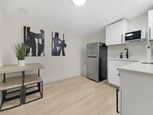 14 Guests Vacation Home With Guest Apartment