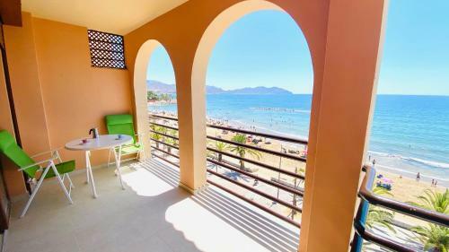 Apartamento Primera Linea De Playa Puerto De Mazarron