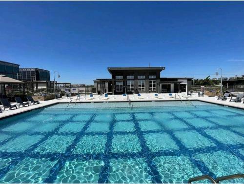 Apartment In Buckhead W/ Rooftop Pool