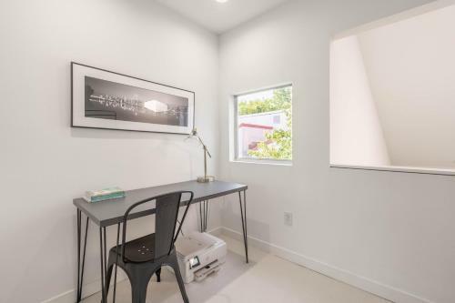 Apartamento New! Spacious Modern Townhome In The City!