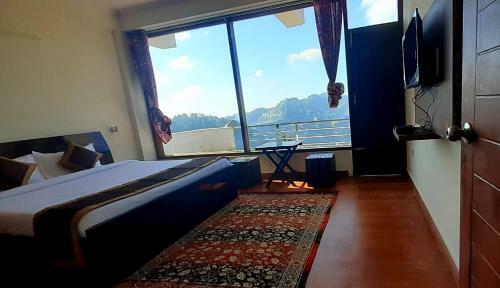 Valley View Private Apartment