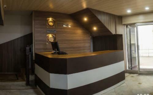 Bed & Breakfast Hotel Shimla Palace , Lower Chakar
