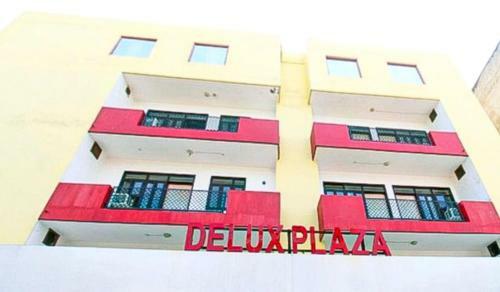 Hotel Delux Plaza By Wb Inn