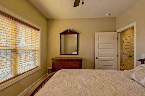 View-a-licious Mountain Retreat!