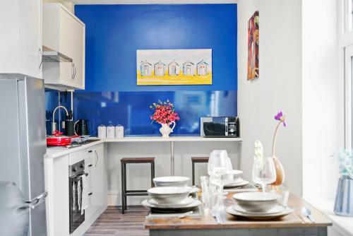 Sunshine Serviced Apartments By Prime Stay