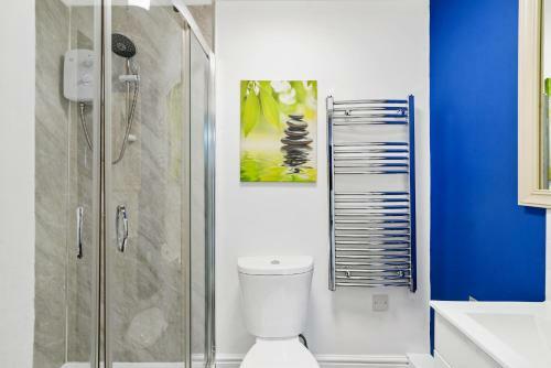 Sunshine Serviced Apartments By Prime Stay