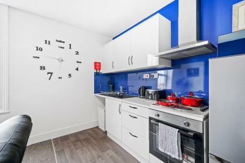 Sunshine Serviced Apartments By Prime Stay