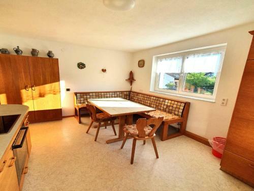 Comfortable Apartment In G�rwihl With Terrace