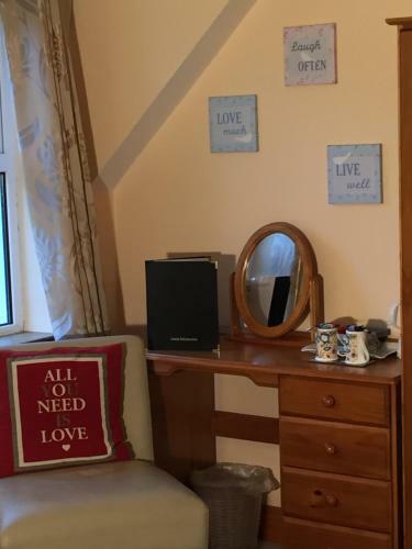Bed & Breakfast 2 Mile Lodge