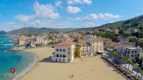 Hotel La Marina